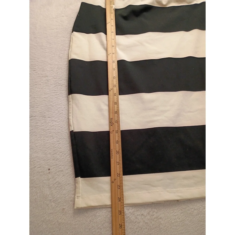 Jennifer Lopez Black White Striped Pencil Skirt Midi Bodycon Stretch Size L NWOT